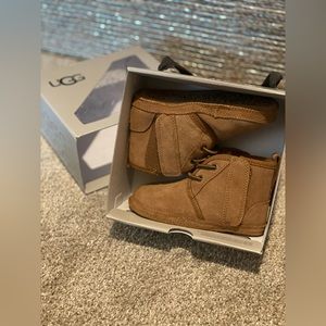 SOLD** UGG Baby Neumel in Chestnut - Size 12-18 Months